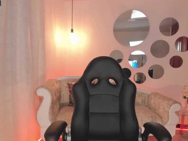 Transliacijos ekrano nuotraukos EmilySunder