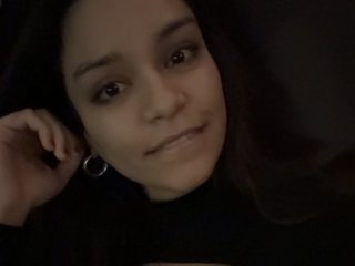 Erotinis vaizdo pokalbis emilyxo1