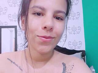 Erotinis vaizdo pokalbis emma-duque