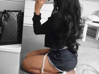 Erotinis vaizdo pokalbis emma-sel