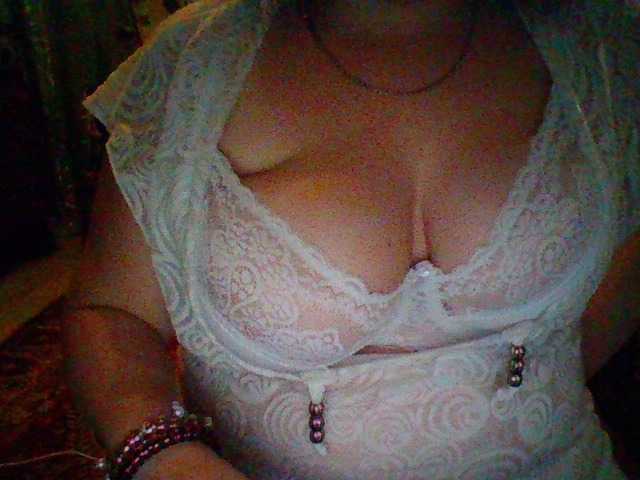 Transliacijos ekrano nuotraukos EmmaBelise