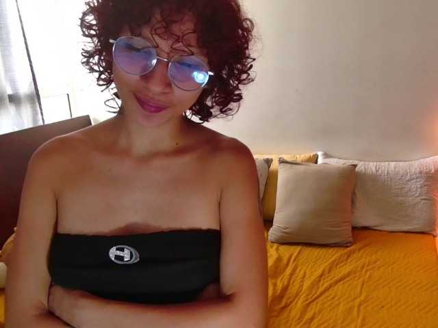 Transliacijos ekrano nuotraukos EmmaBluebell
