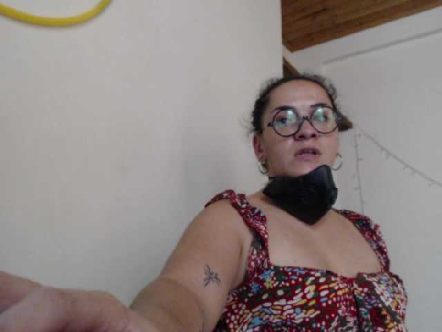 Transliacijos ekrano nuotraukos EmmaCharlotte