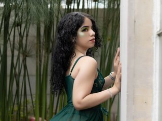 Erotinis vaizdo pokalbis EmmaCurlss