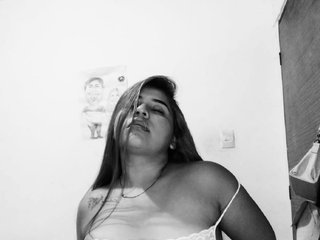 Erotinis vaizdo pokalbis EmmaOrange