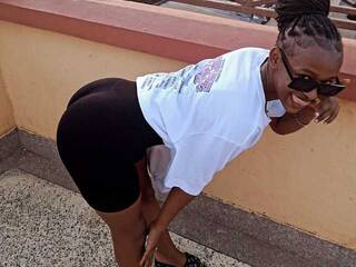 Erotinis vaizdo pokalbis Enchantingsexy