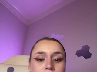 Erotinis vaizdo pokalbis Enchantix