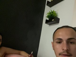 Erotinis vaizdo pokalbis EnzoNick
