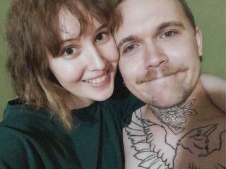 Erotinis vaizdo pokalbis ernest-and-celestina