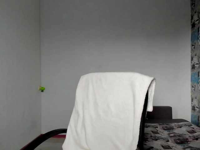 Nuotraukos --LOlliPOP-- Goal: show tits Last day before vacationLovense from 5 tk