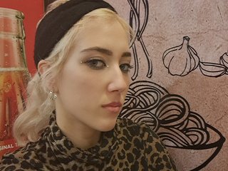 Erotinis vaizdo pokalbis eroticblondiee