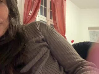 Erotinis vaizdo pokalbis Esmiralda