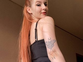 Erotinis vaizdo pokalbis EugeniaMelford