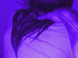 Erotinis vaizdo pokalbis EuphoriaHyens