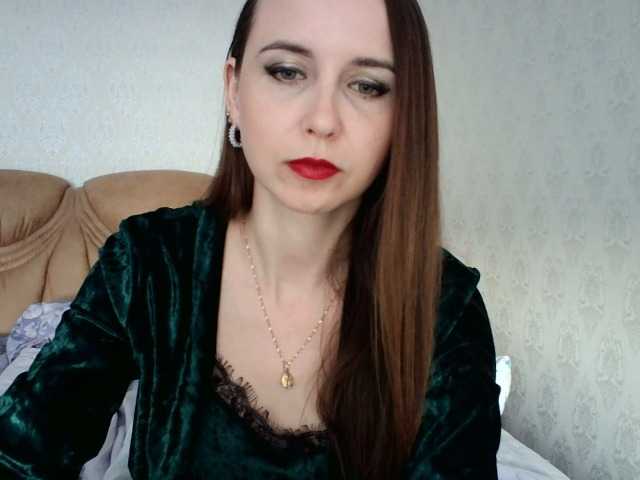 Nuotraukos Eva674 Hello everyone. Who will please me with a tokens?