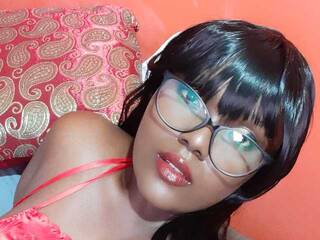 Erotinis vaizdo pokalbis Evahebony