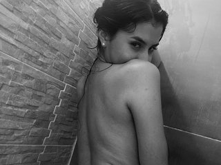 Erotinis vaizdo pokalbis Evamoon-1