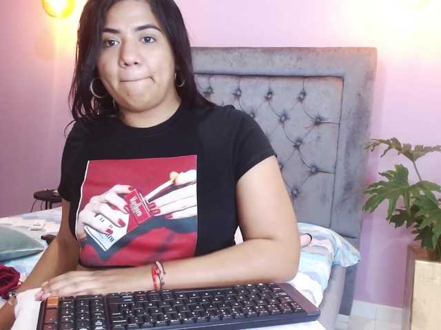 Nuotraukos EVELIN-ROSS Fucks my pussy in doggy position and spanks my ass at the same time⭐PVT ON ⭐Fuck my pussy at goal ⭐