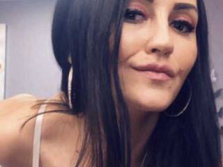 Erotinis vaizdo pokalbis evellynsinner