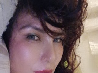 Erotinis vaizdo pokalbis Evelyn-mature19