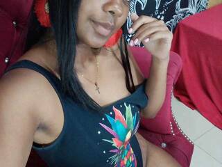 Erotinis vaizdo pokalbis EvelynRossx