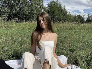 Erotinis vaizdo pokalbis Ewavision