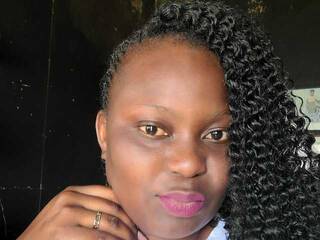 Erotinis vaizdo pokalbis Faith7