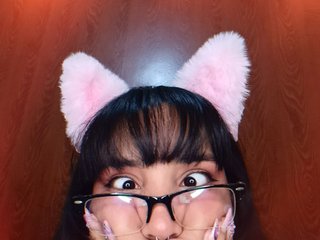 Erotinis vaizdo pokalbis Fannyg786