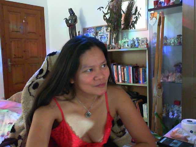 Nuotraukos fantasi37 Hello friends,i am totally open here i hope you can tip me too so it will make me more wet and excited to play for all of you..love angel