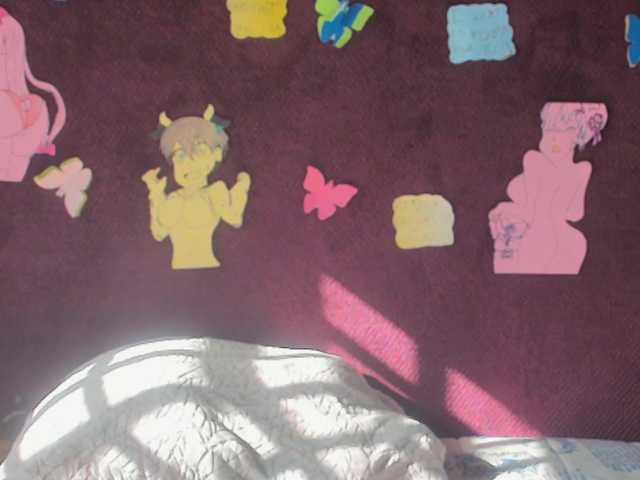 Transliacijos ekrano nuotraukos Madalinekroft