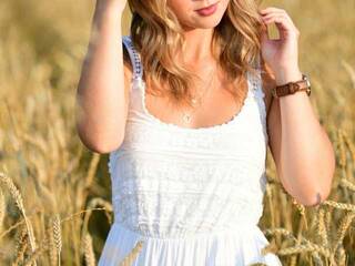 Erotinis vaizdo pokalbis fashionkatt-1