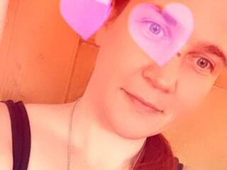 Erotinis vaizdo pokalbis Feurigejulia