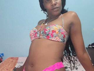 Erotinis vaizdo pokalbis FeythPalmer