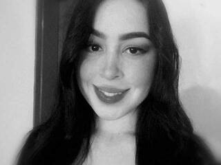 Erotinis vaizdo pokalbis Fire-Freya