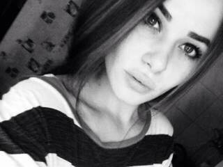 Erotinis vaizdo pokalbis floriay