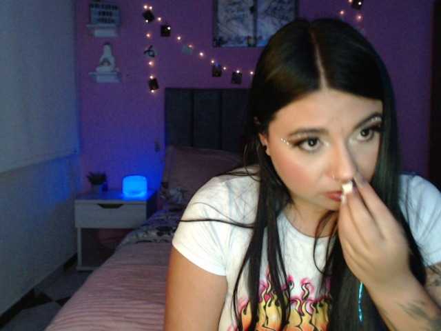Nuotraukos FluffyWonder @masturbation Shh My Neighbors Are Near People In Next Room Interactive Toy Is On Level Max 25Tkn