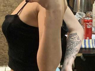 Erotinis vaizdo pokalbis FollowMe069