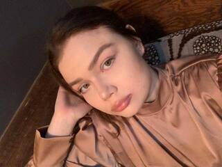 Erotinis vaizdo pokalbis Fonsolia