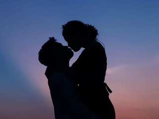 Erotinis vaizdo pokalbis FOXandRACCOON