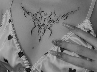 Erotinis vaizdo pokalbis Foxif