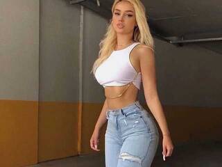 Erotinis vaizdo pokalbis Fronezart