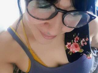 Erotinis vaizdo pokalbis Fruttituttis