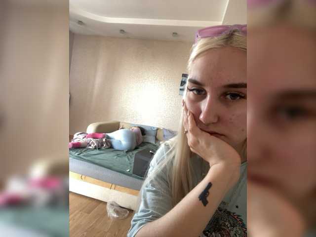 Transliacijos ekrano nuotraukos FuckKrisAlina