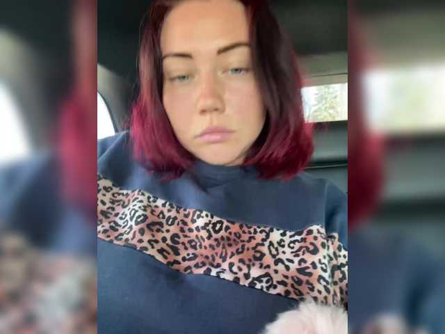 Transliacijos ekrano nuotraukos Fullgirl