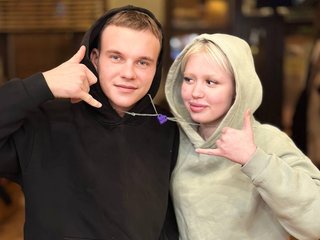 Erotinis vaizdo pokalbis Gaika-i-Bolt