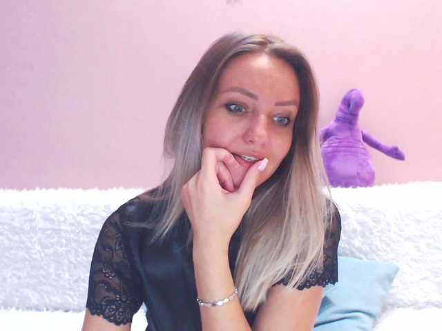 Nuotraukos Gamora- Hello everyone, I only go to full private. I don't undress in the free chat ..