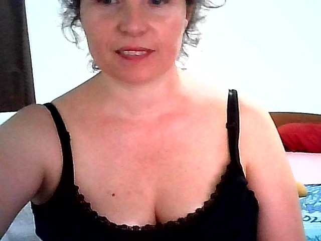 Nuotraukos Gatinela69 Request only for tips,cam2cam only privat show,tilts 30tk,ass 30tk,pussy50 tk,blowjob 60tk.