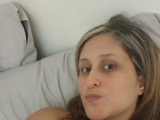 Erotinis vaizdo pokalbis Geraldyn