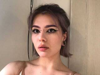 Erotinis vaizdo pokalbis GeraNeumann