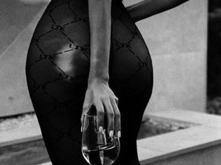 Erotinis vaizdo pokalbis GeteraX